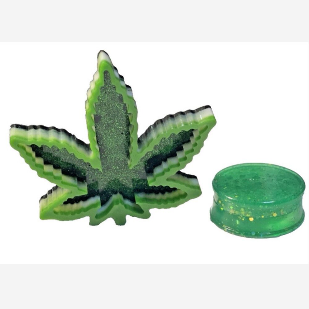 "Made By Vickie" Leaf Ashtray With Matching Tobacco Grinder Green Glitter Resin